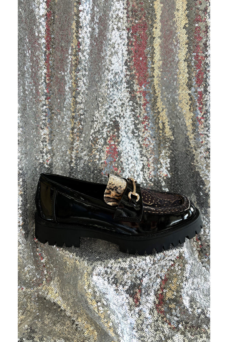 Midnight Stride Black Loafer