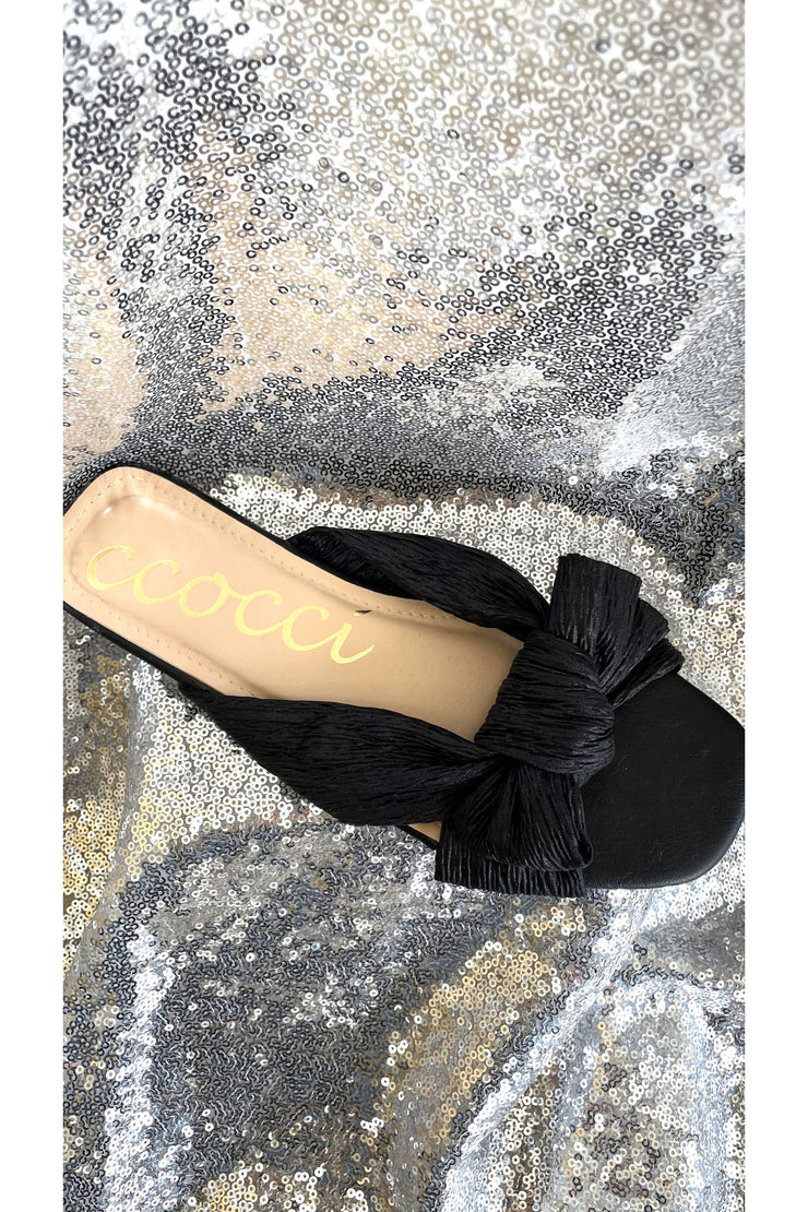 The Duchess Slipper Black