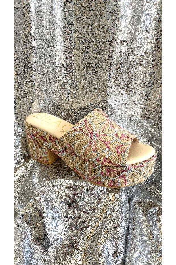 Dippin' Daisy Platform Heel