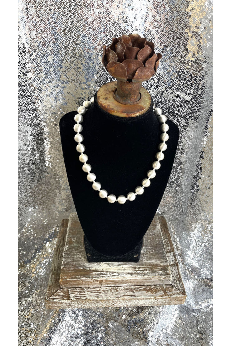 Phoebe Ball Beaded Necklace in Satin Silver